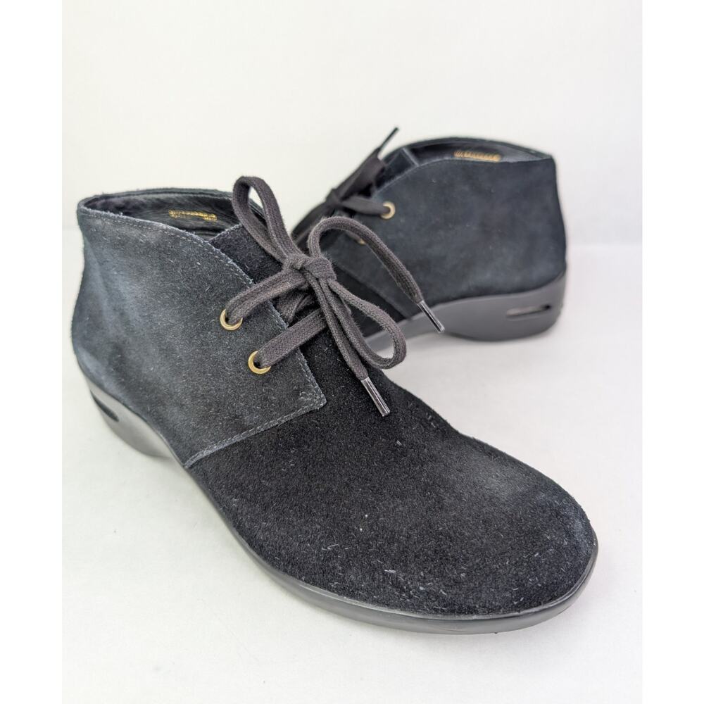 Cole Haan Air Britt Black Suede Lace Up Ankle Boots Booties Size 8AA